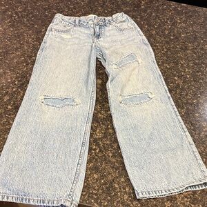 Abercrombie low rise baggy girls size 5/6 long Light Blue Distressed Jeans